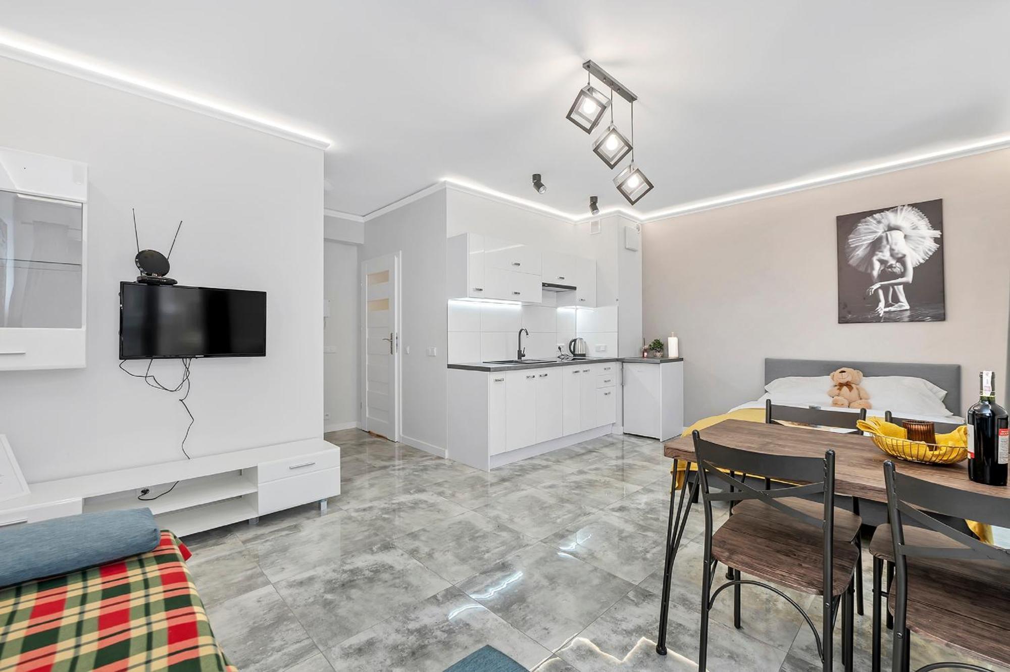 Lumina Comfy Apart Near The Railway Station وودج المظهر الخارجي الصورة